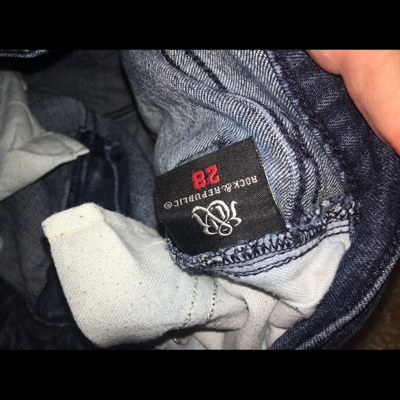 Rock & Republic Jeans - Picture 5 of 5